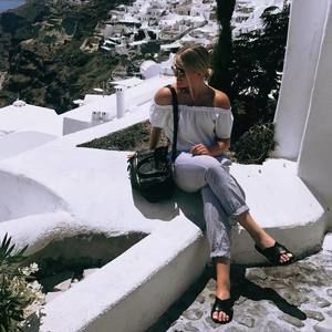 Meet your Posher, Emmie